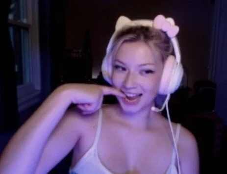 TikTok slut Kayla Wiggins image 8
