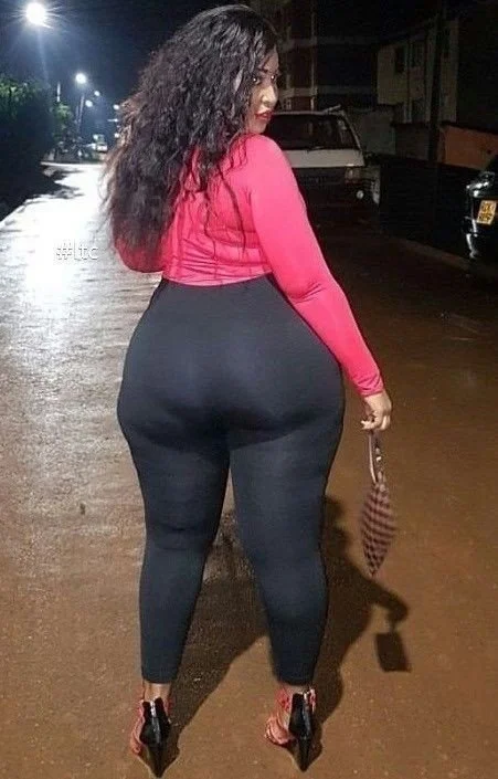 I play wit dem thick onez image 3