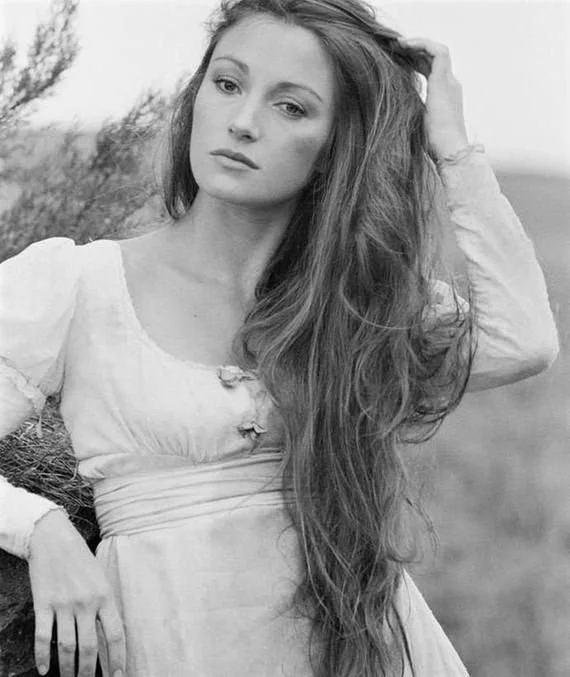 Beautiful Jane Seymour image 23