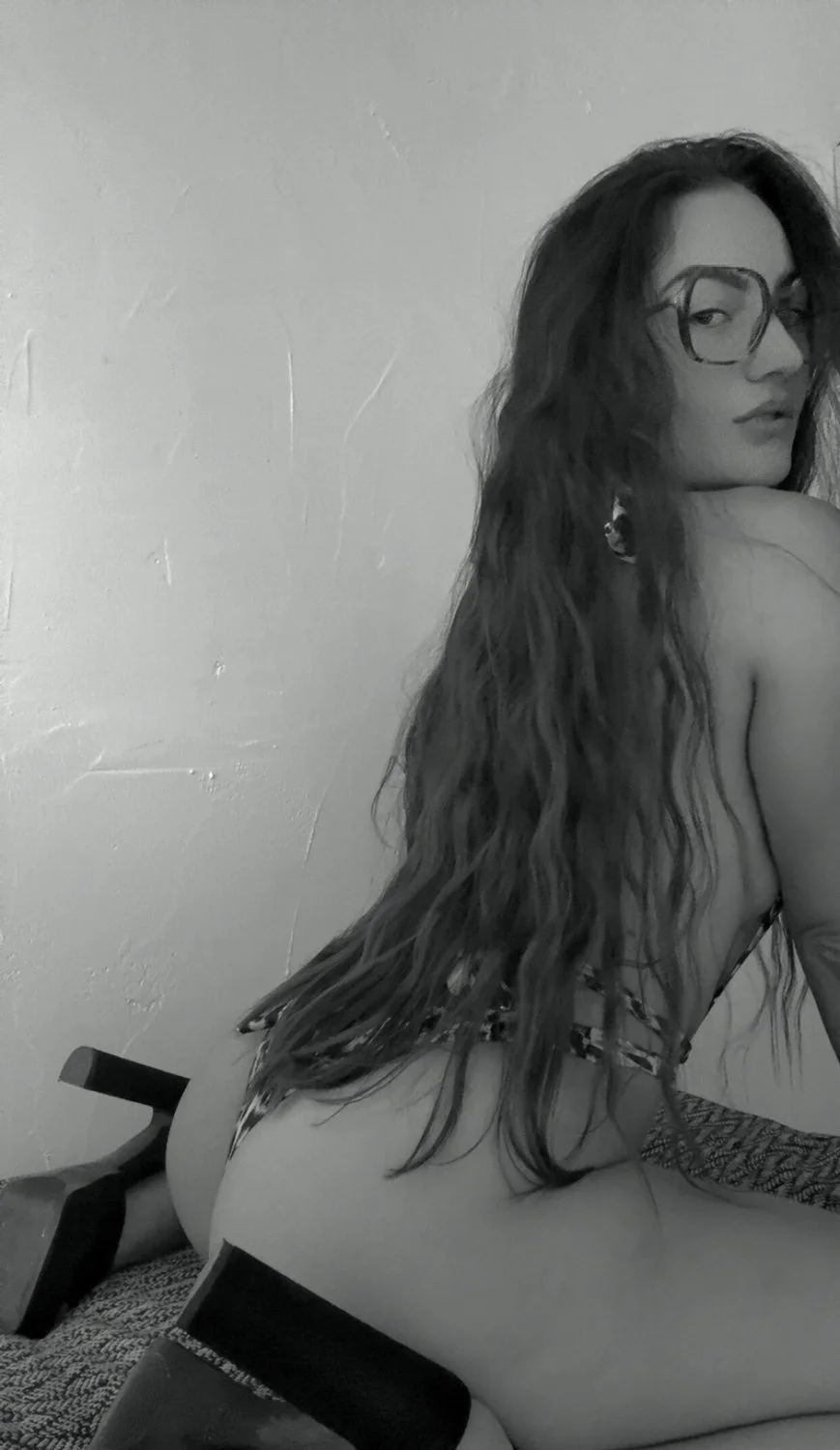 Milf Asian Teen Dirty Talking Femboy Blonde image 3
