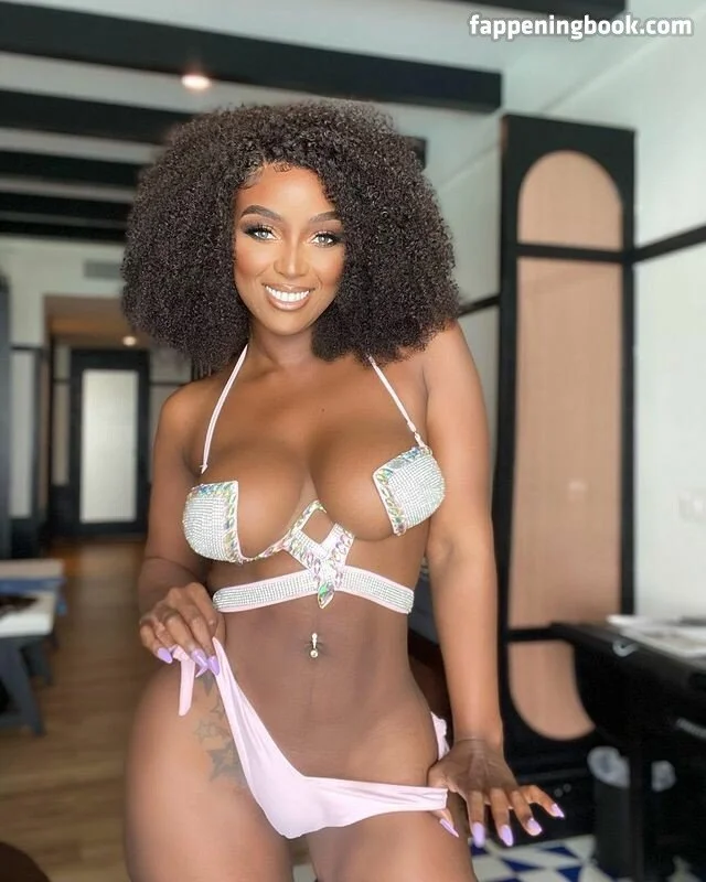 Amara La Negra image 9