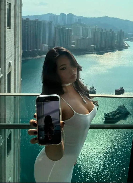 Estherng 3 image 12