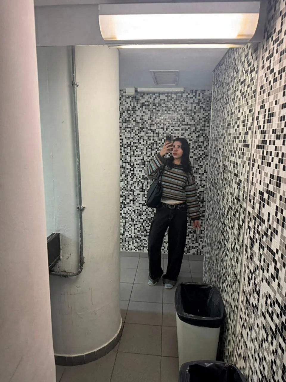 teen aggressive throat fuck image 9