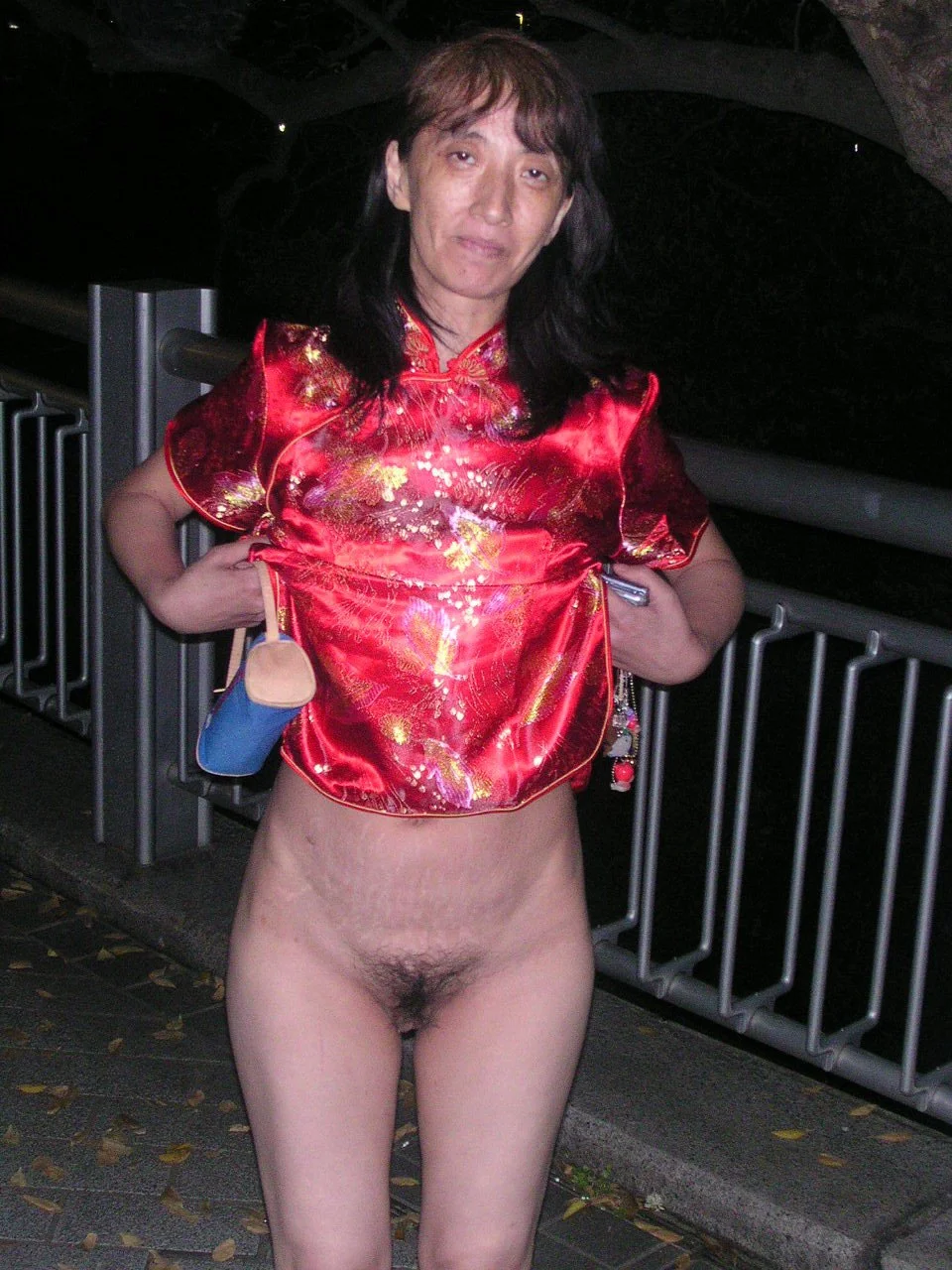 Japanese amateur milf 15-2 image 10