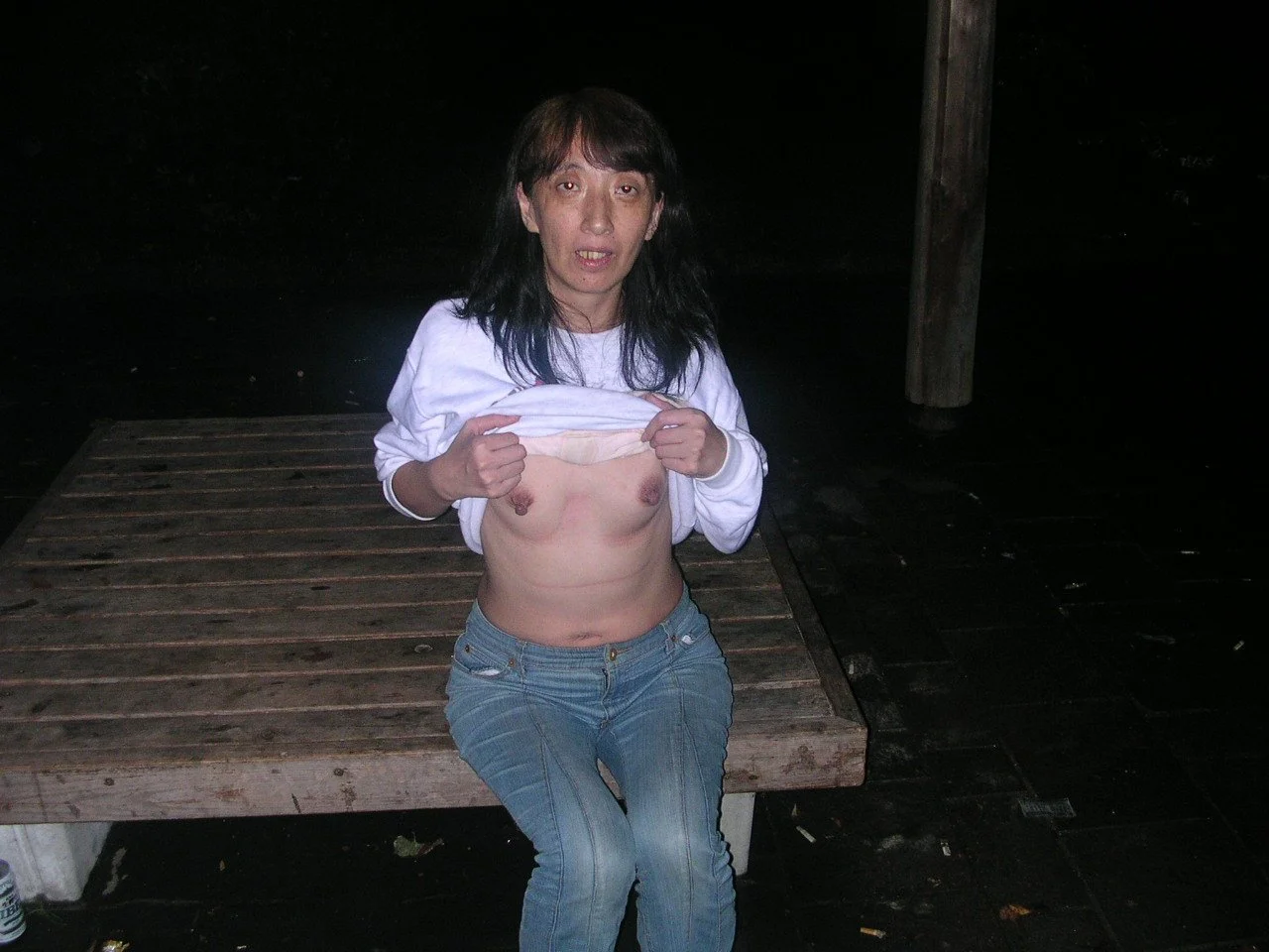 Japanese amateur milf 15-2 image 6