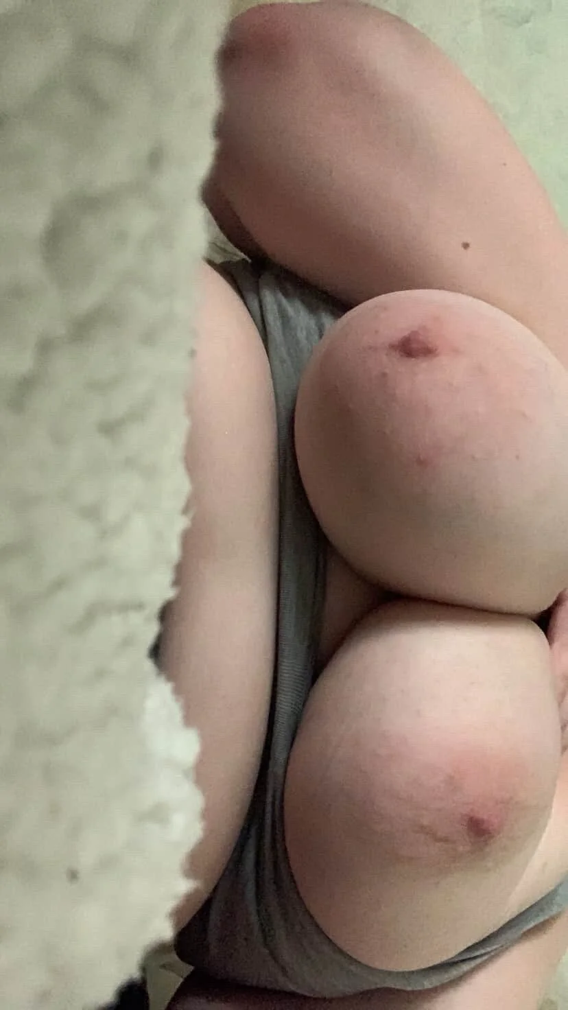 19 yo Texas slut image 3