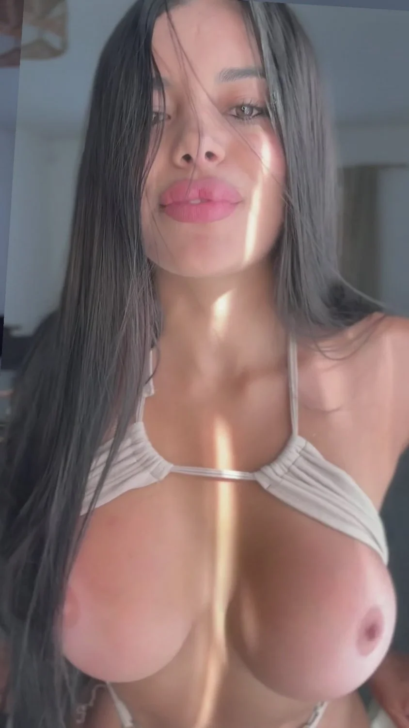 🔞 wild natural tits teasing tight pussy cum dripping 🫦🍑 See my OF image 3
