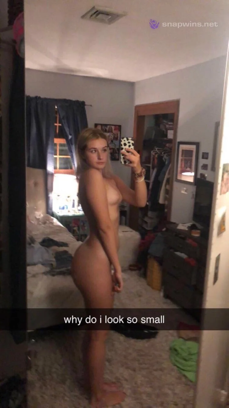 University student getting ready image 3
