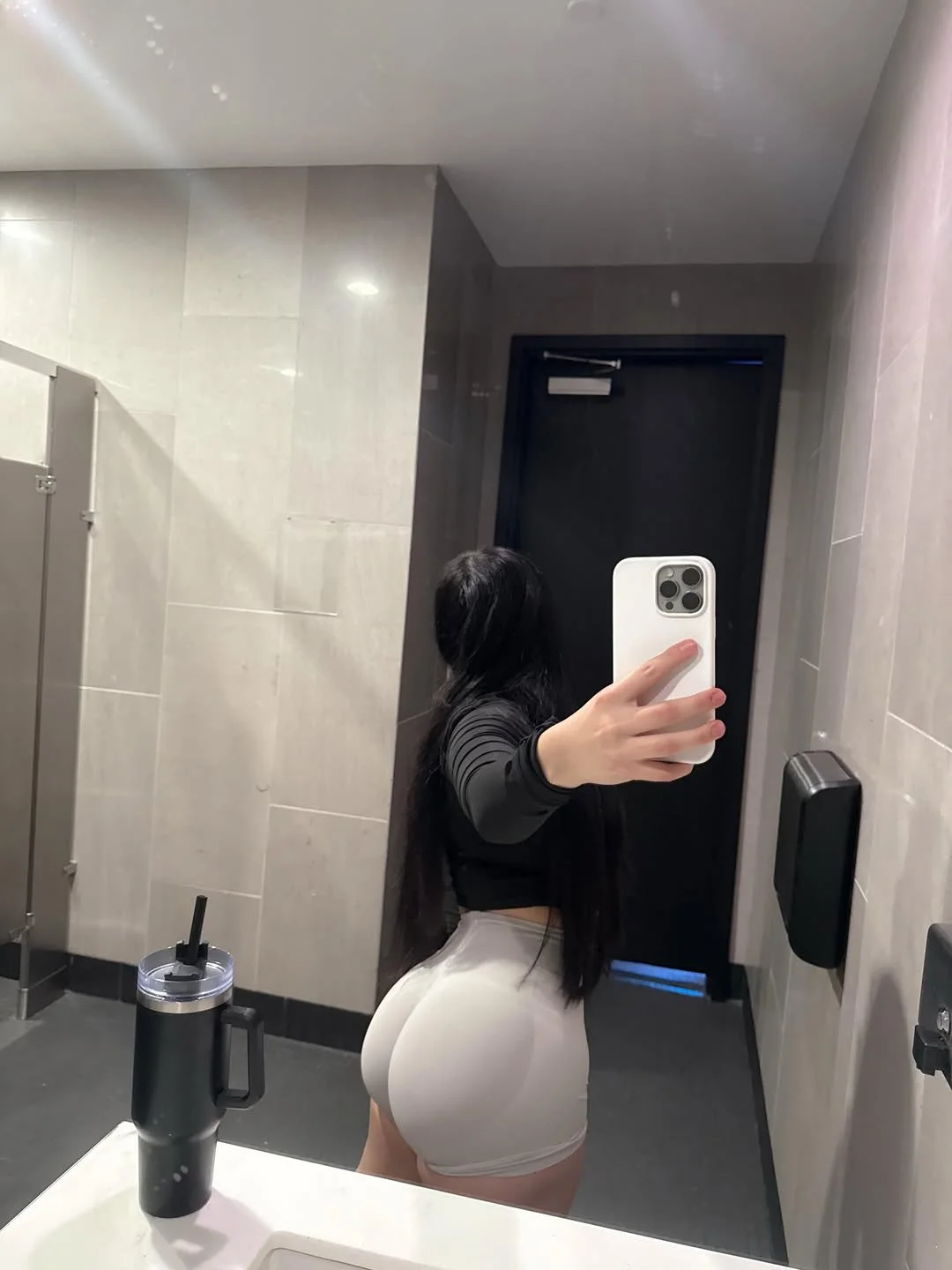 gymgirl nalgona image 5