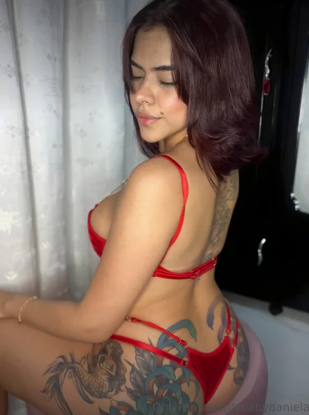 Daniela image 2