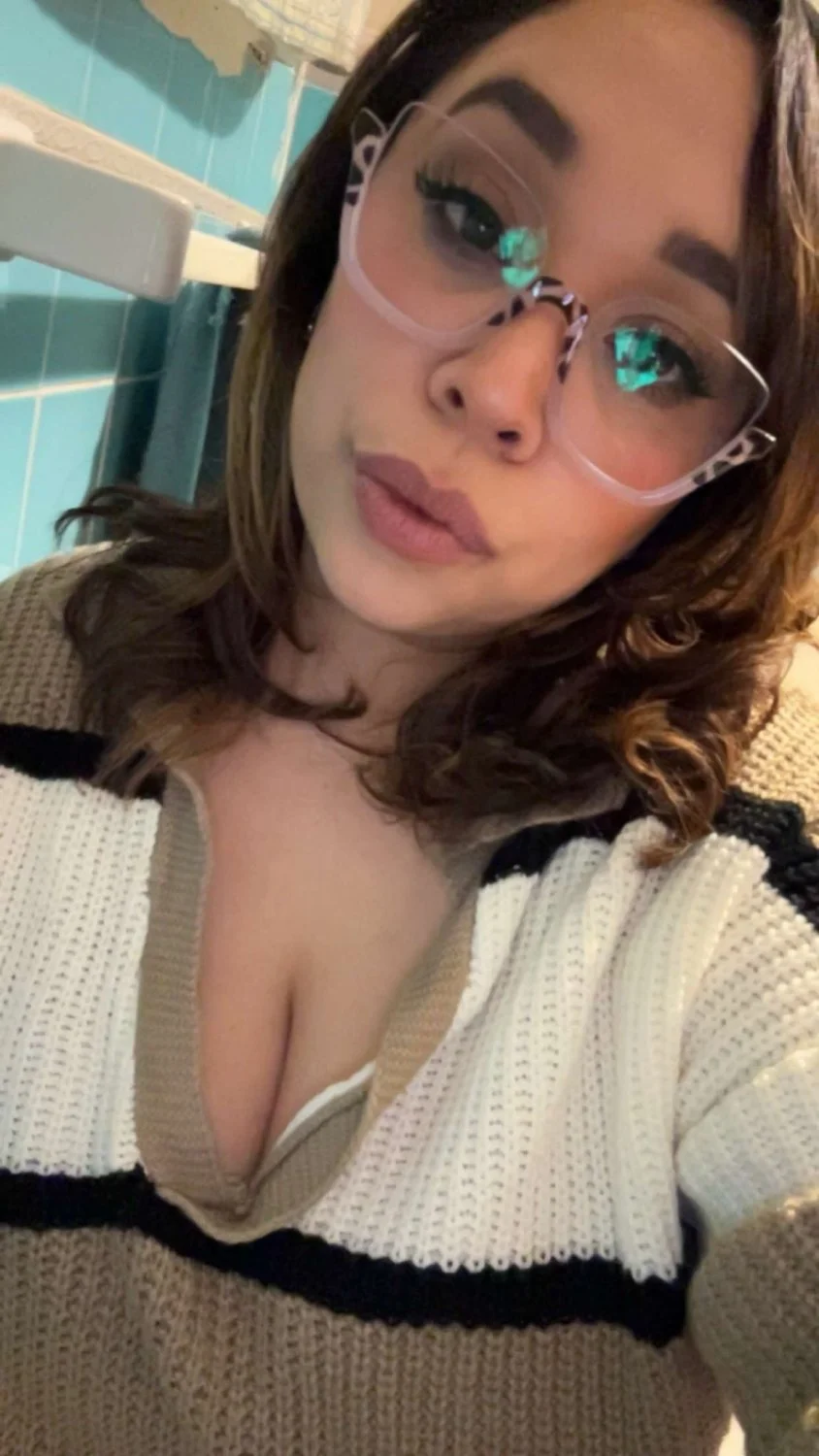 Rachelmarieee image 14