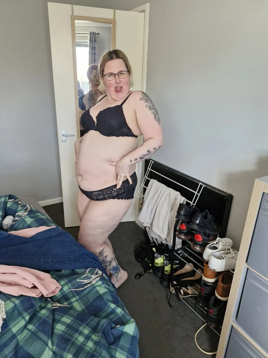 Fat blonde submitted image 4