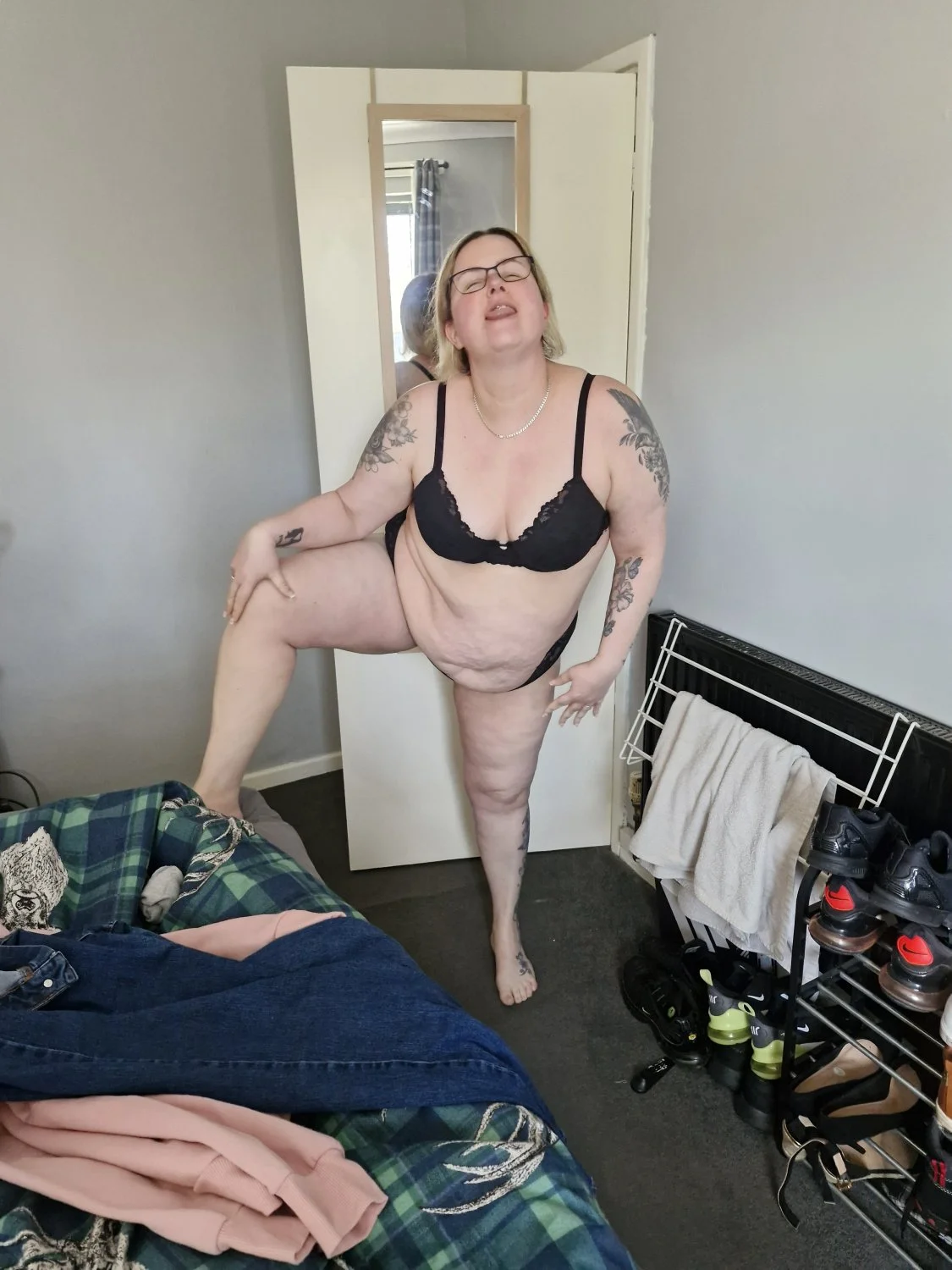 Fat blonde submitted image 5