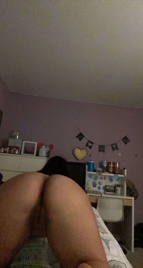 thick latina teen image 2