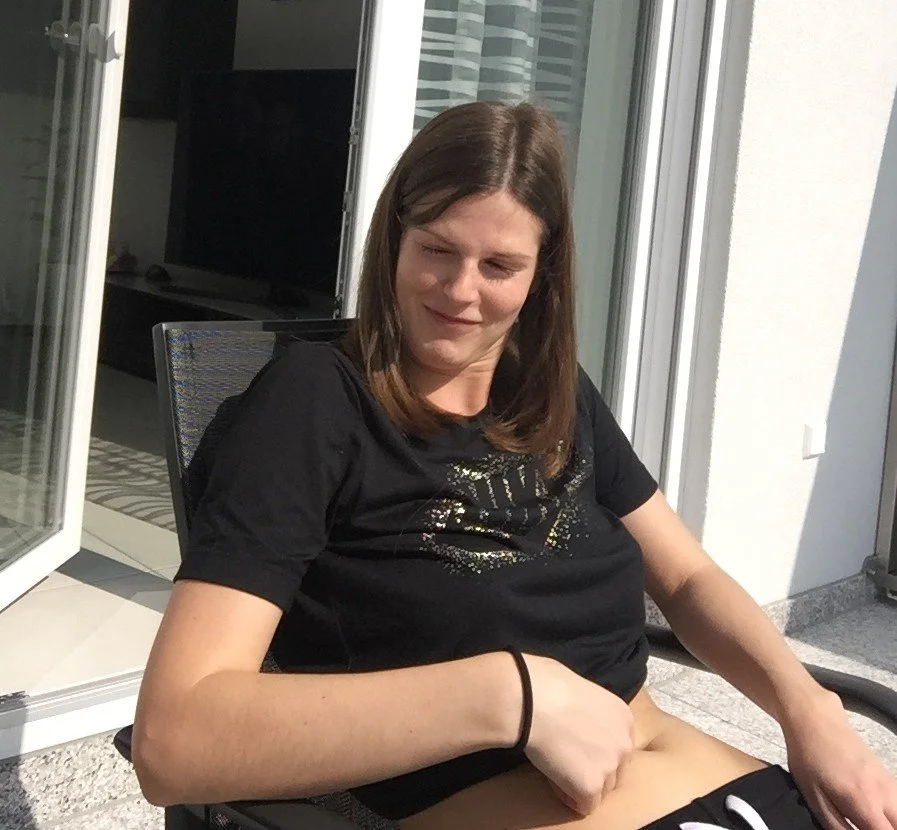 Amateur wife image 7