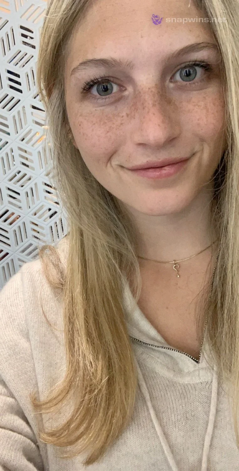 Emily K image 17