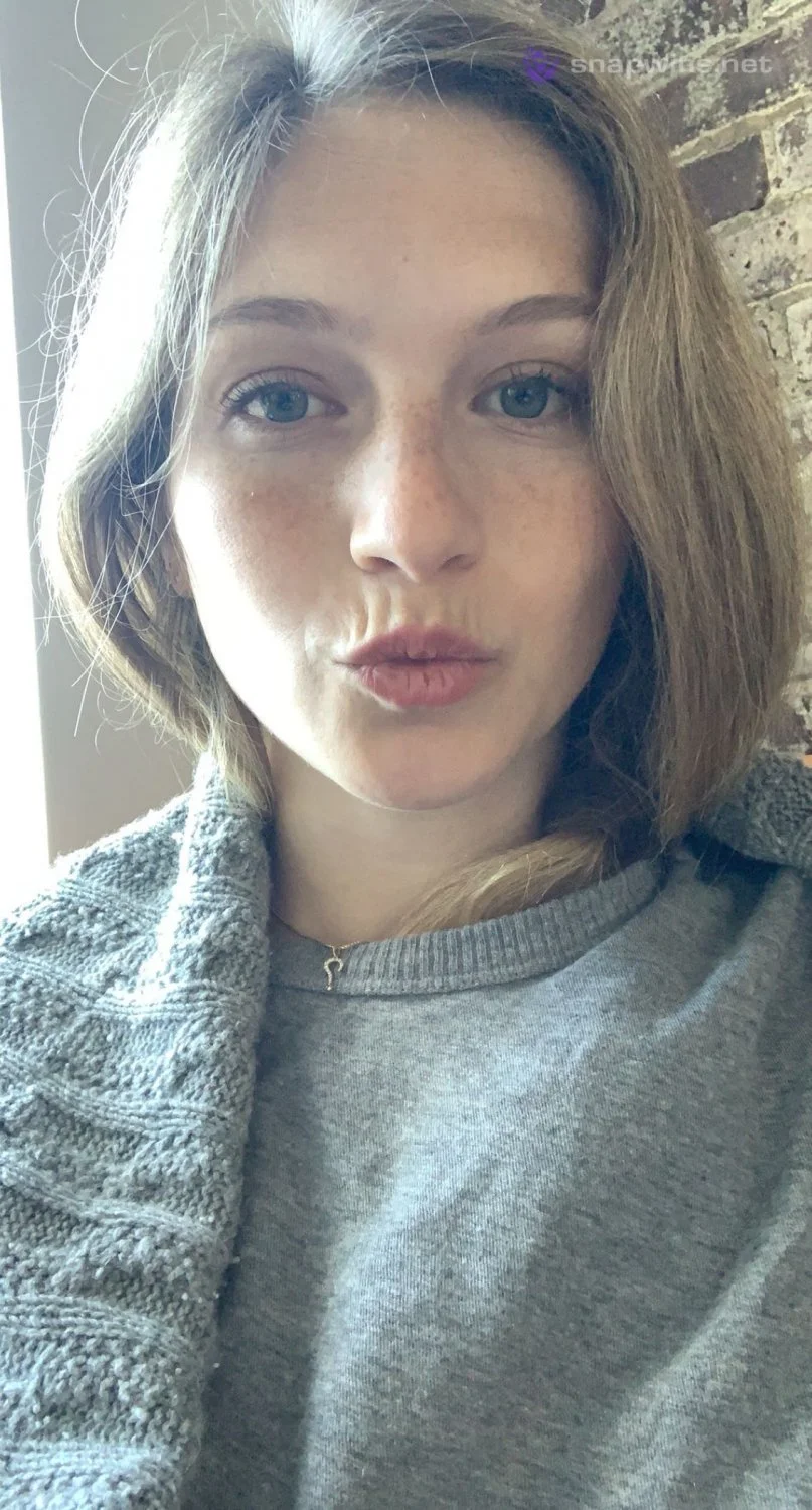 Emily K image 25