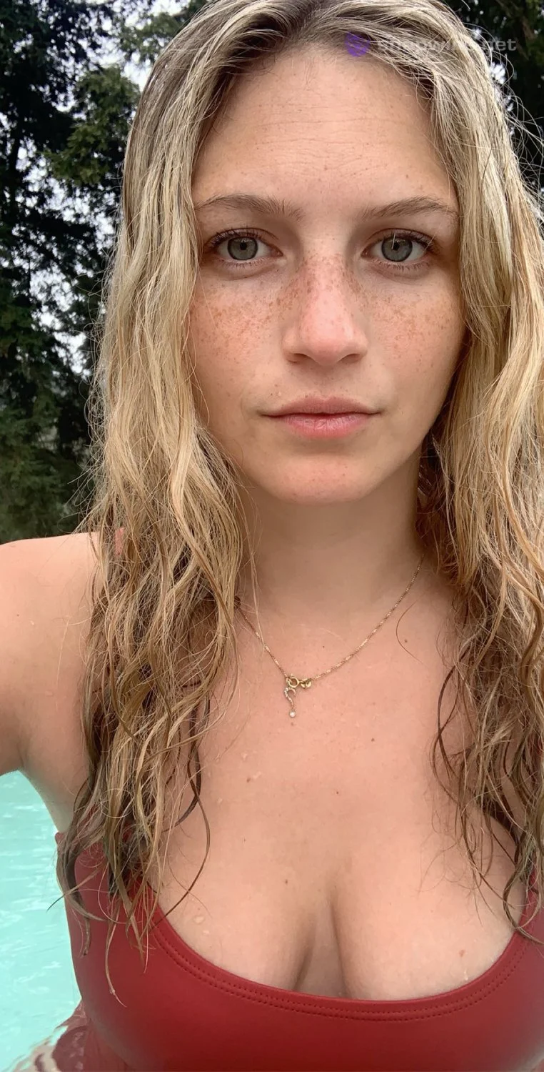 Emily K image 6