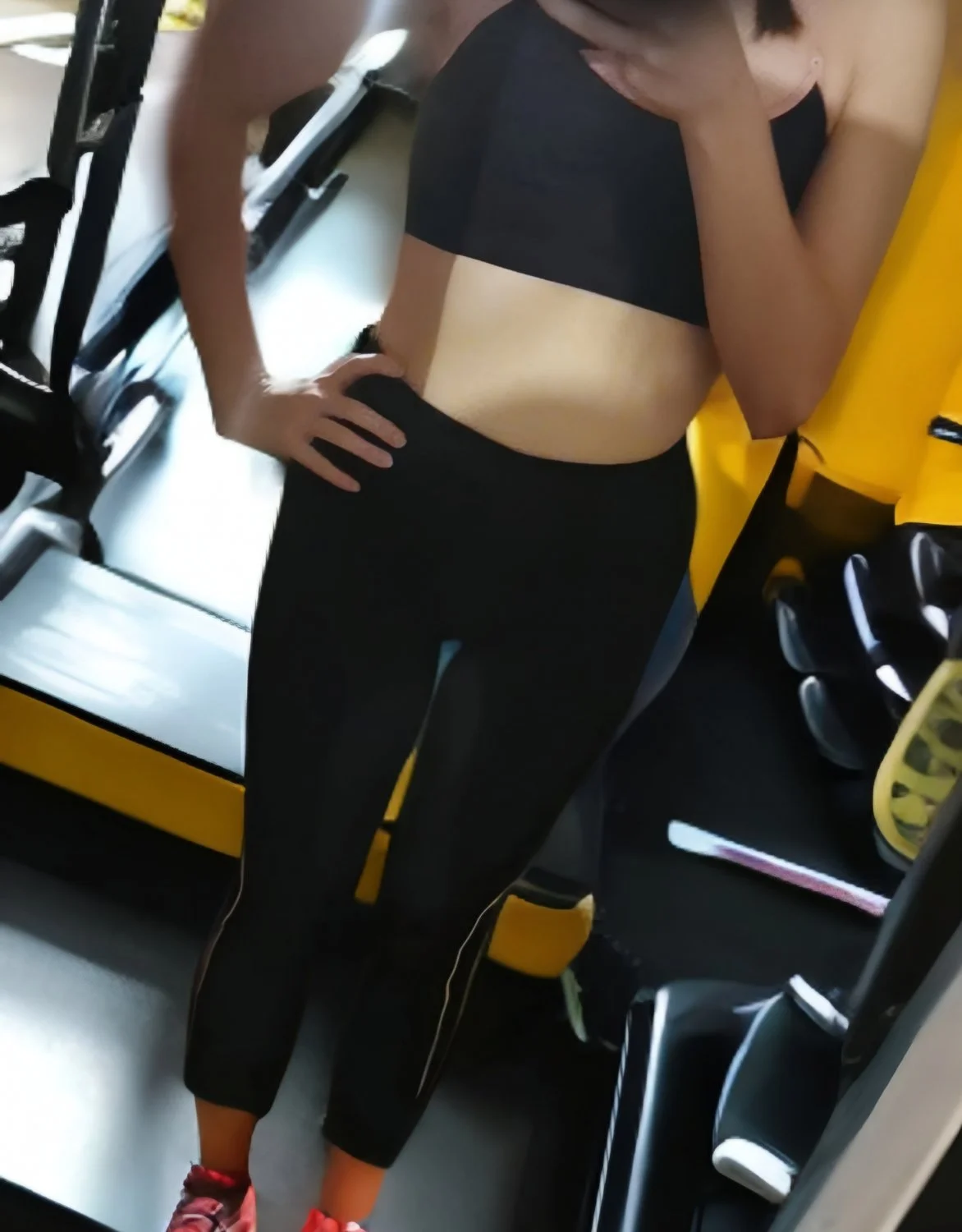 Expose my girlfriend image 2