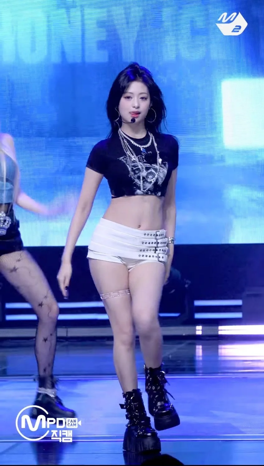 Random Idol (kpop) Pictures 68 image 26