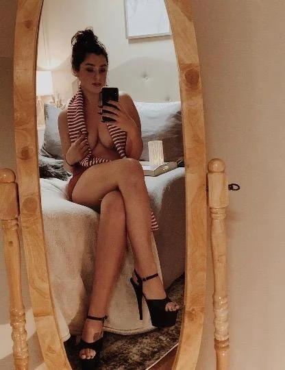 Sexy brunette image 8
