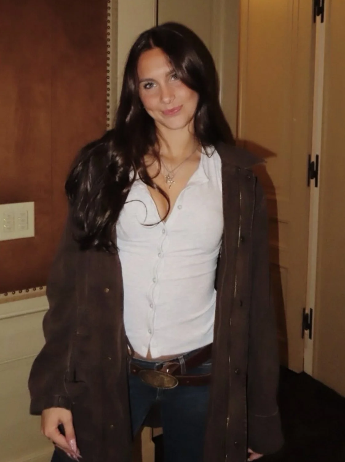 Sexy little tan teen GF image 2