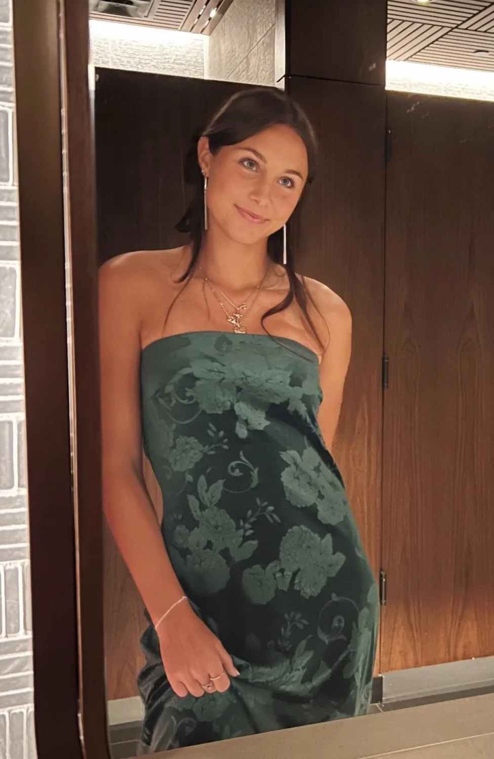 Sexy little tan teen GF image 8