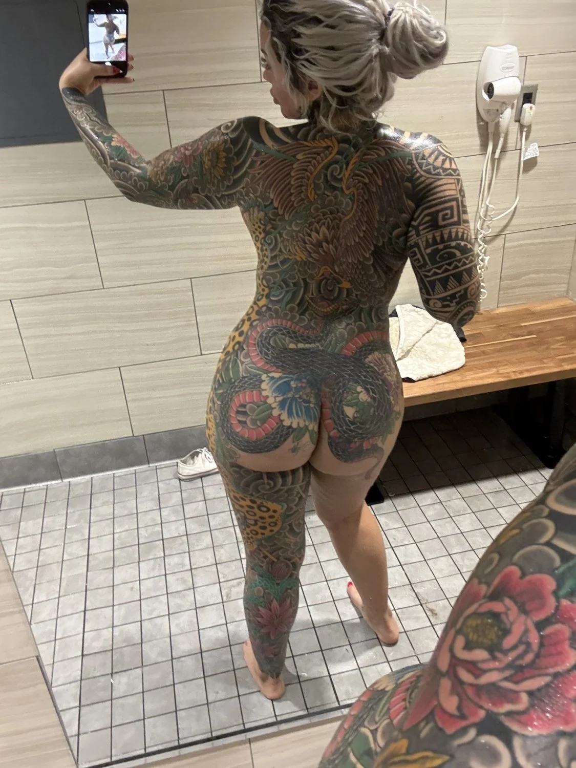 Baddie Latina image 13