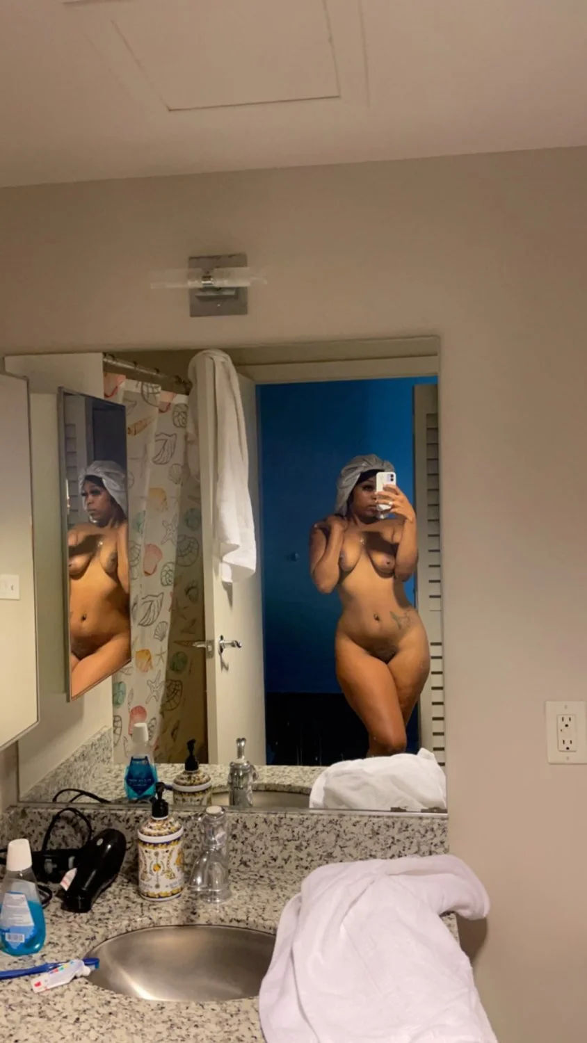 Cream Pleaser image 8