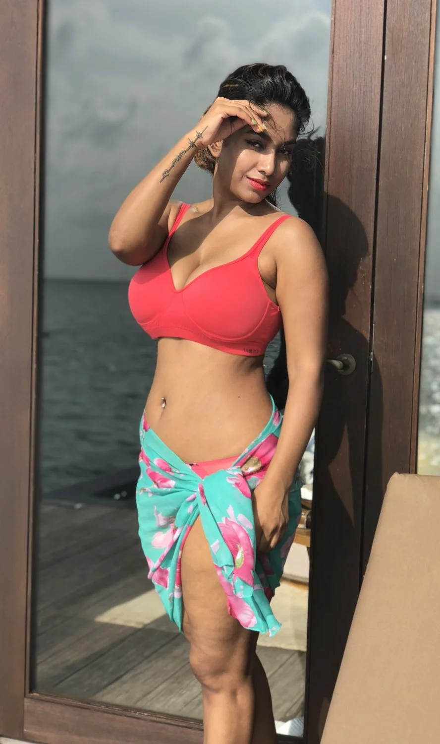 Indian Girl Hot leaked Pics image 20