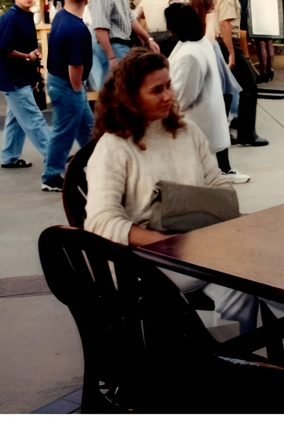 YOUNG DANIELLE image 2