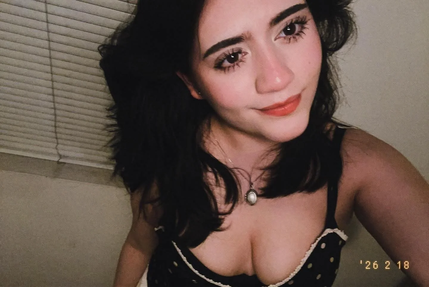 Solo una putita nalgona para morbo image 4