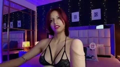 Chica Ex webcam de colombia de 20 años y de pelo corto image 5