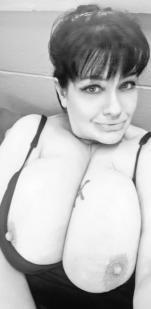 Cellulite SSBBW image 6