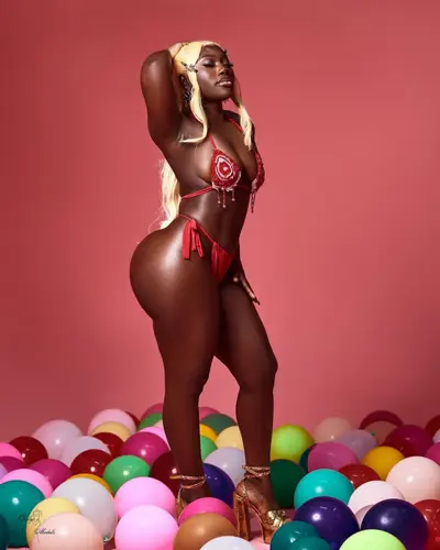 Aurelia Boateng from Ghana 🇬🇭 cover image