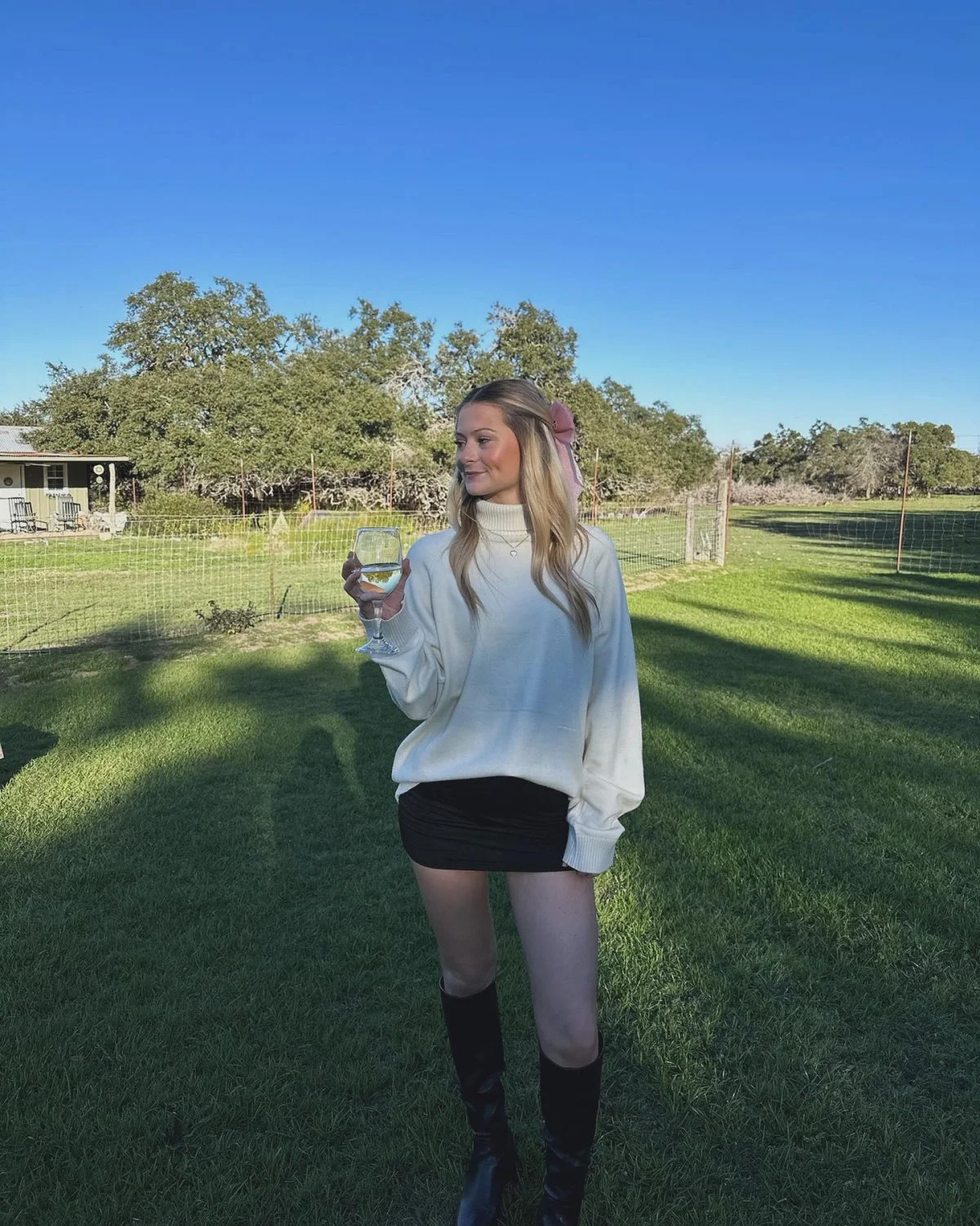 Sexy blonde college slut Emily image 7
