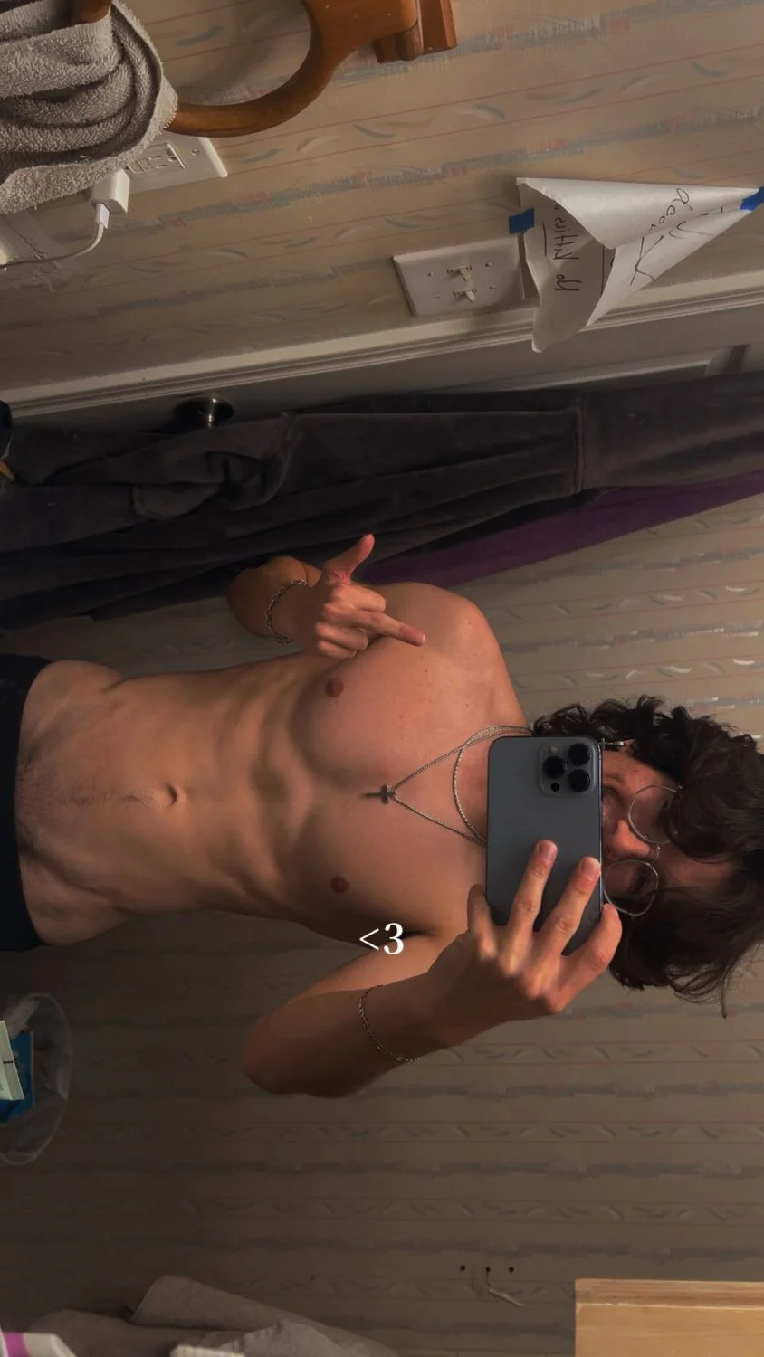 He can’t stop cumming! image 3