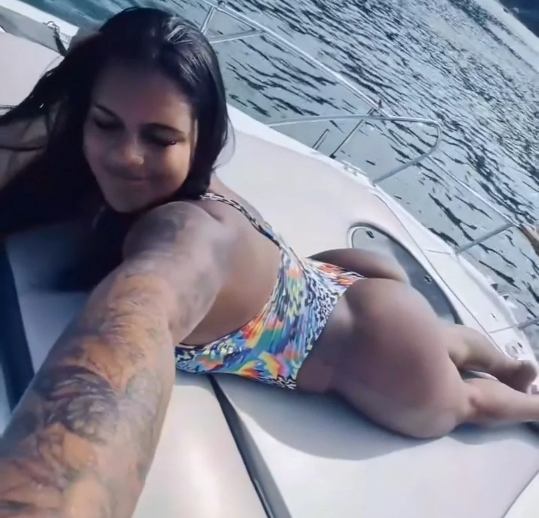 VADIA GOSTOSA DO TIKTOK main image