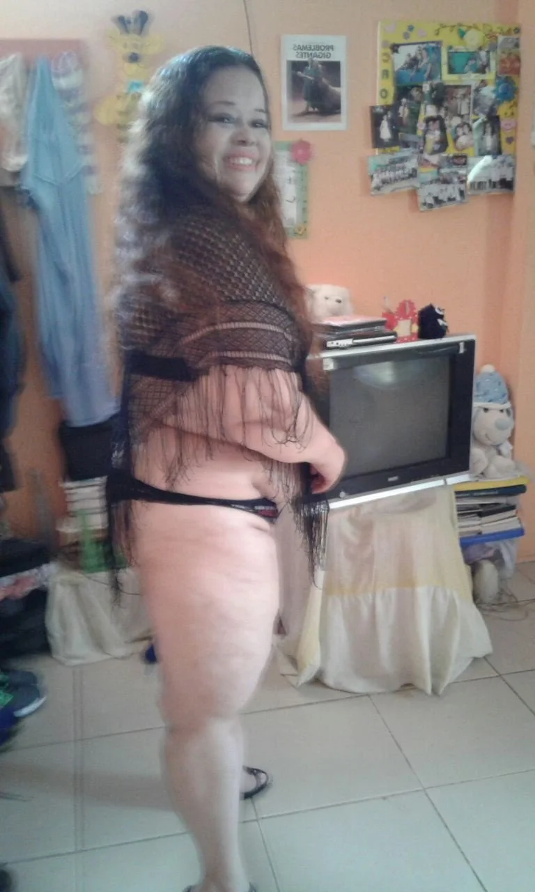 SEXY GORDITA HERMOSA NALGONA image 7