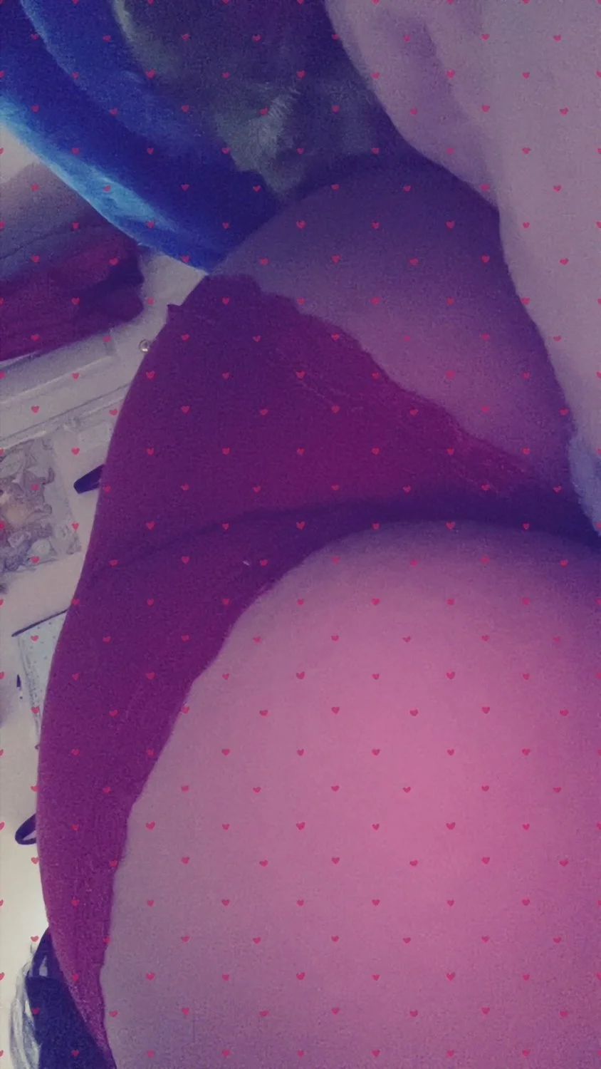 Teen latina image 3