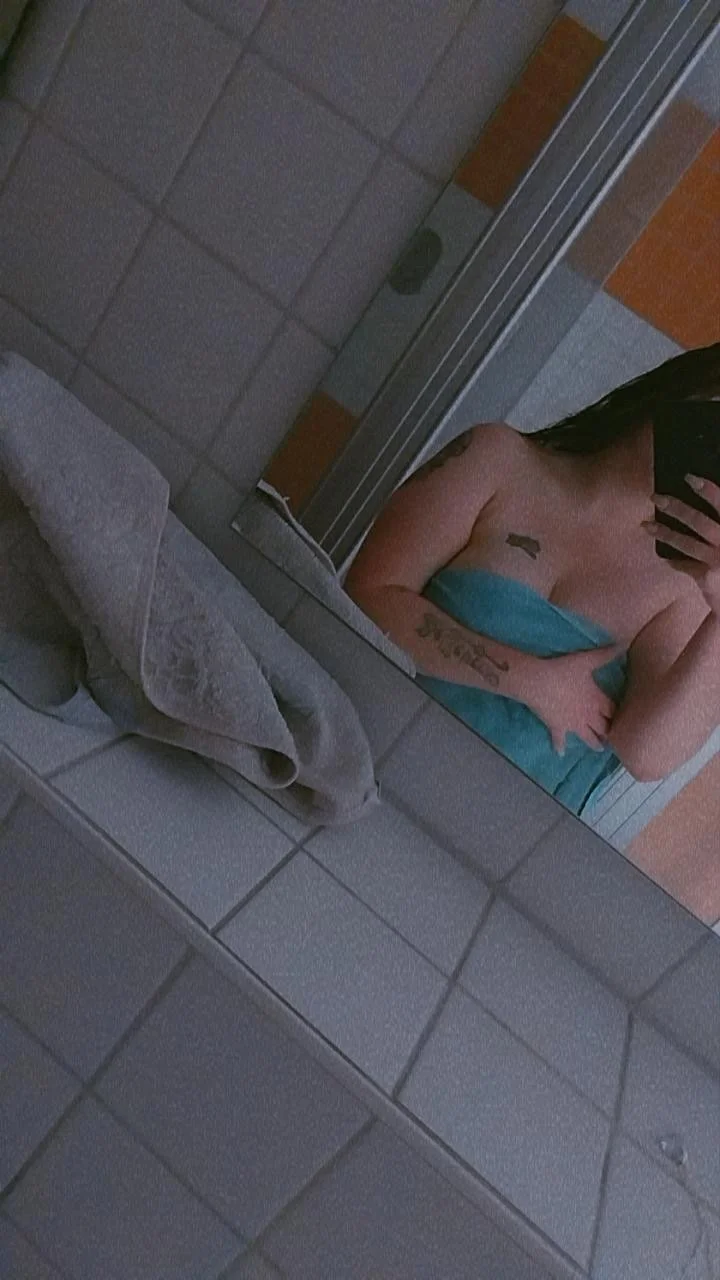 My Hot Teen GF Nudes image 16