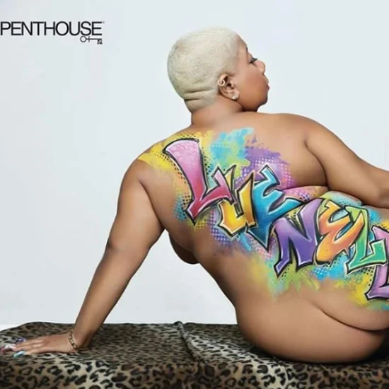 Chunky celebrity poses for magazine image 3