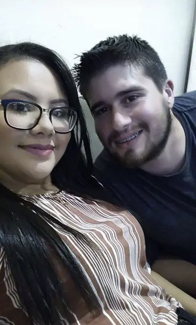 Esposinha bucetuda cover image
