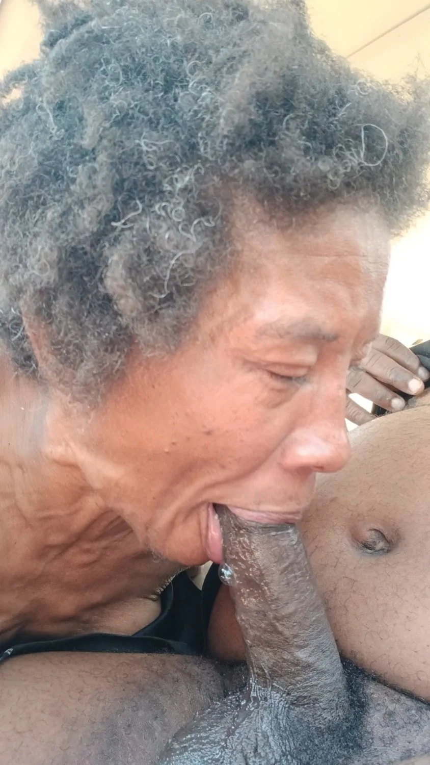 BSW gives sloppy blowjob(Preview). Shot her today and worth every bit of $15. Deepthroat as well!!! image 21