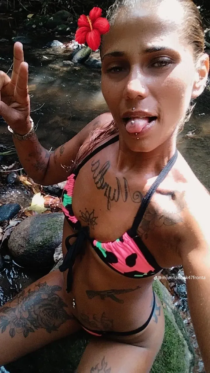 Olha a cara dessa puta image 5