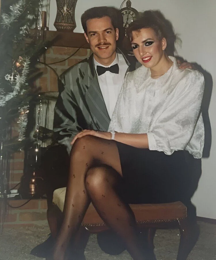 Young slut Anna image 14