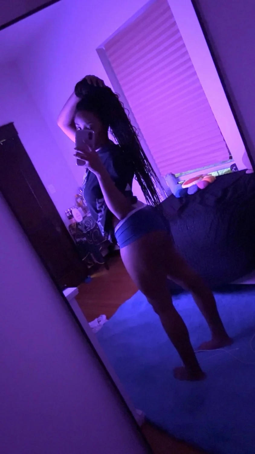 This ebony slut Malyssa loves when white men jizz to her. Let us know if you do. image 6
