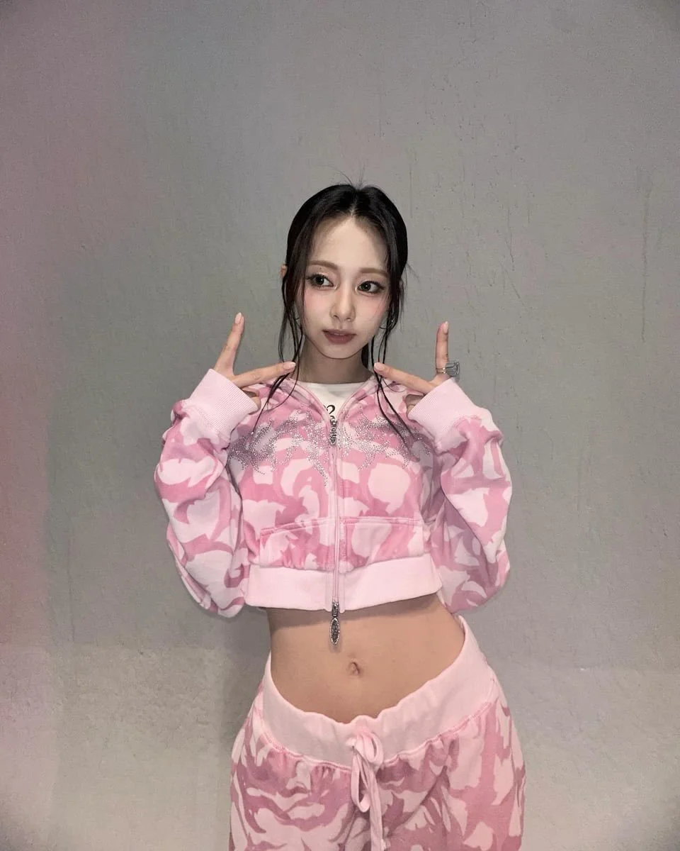 Tzuyu (Twice) Pictures 1 📷 image 4