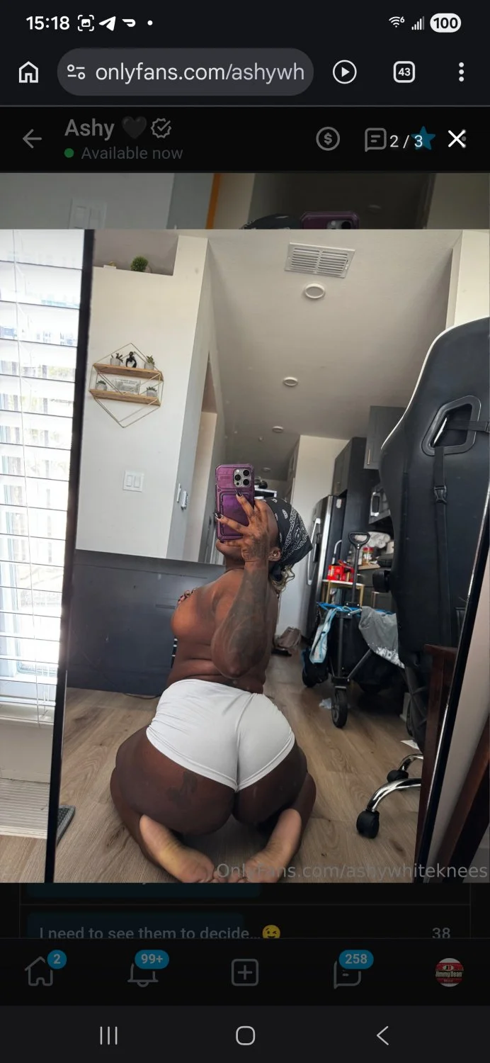 AshyWhiteKnees image 21