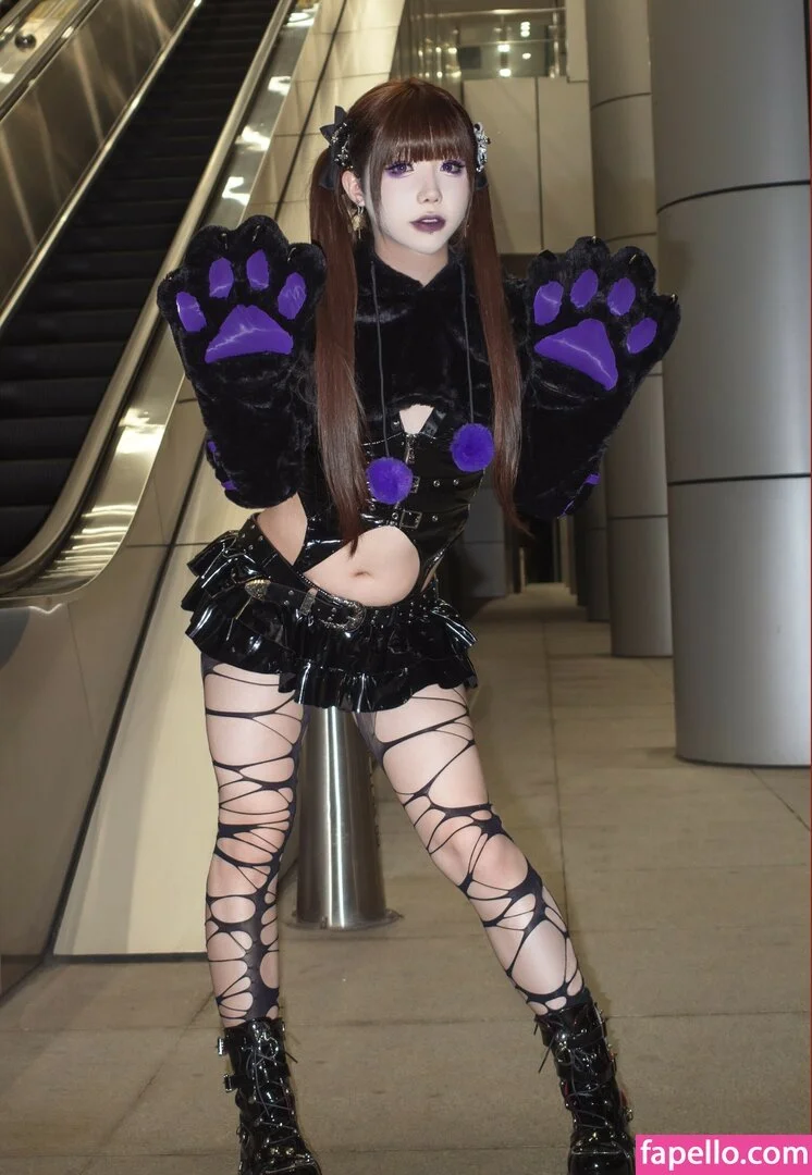 Lewd Cosplay Tgirl! Outstanding! 😇🙏 image 26